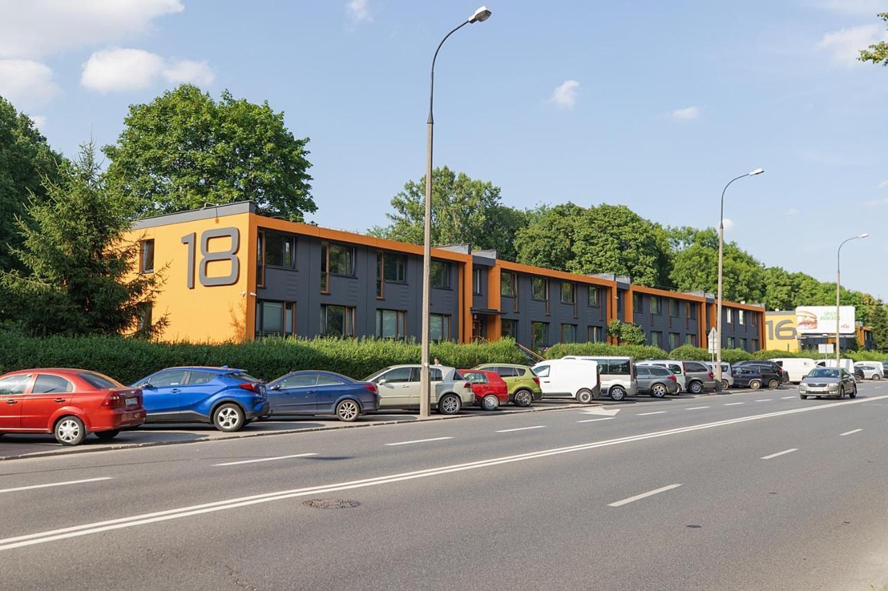 ורשה Batorego 18 - White - 450M Stacja Metra Pola Mokotowskie, 800M Biblioteka Narodowa, 20M Piekny Park Pola Mokotowskie, 800M Do Sgh - Wifi - Smart Tv - Good Apartments מראה חיצוני תמונה