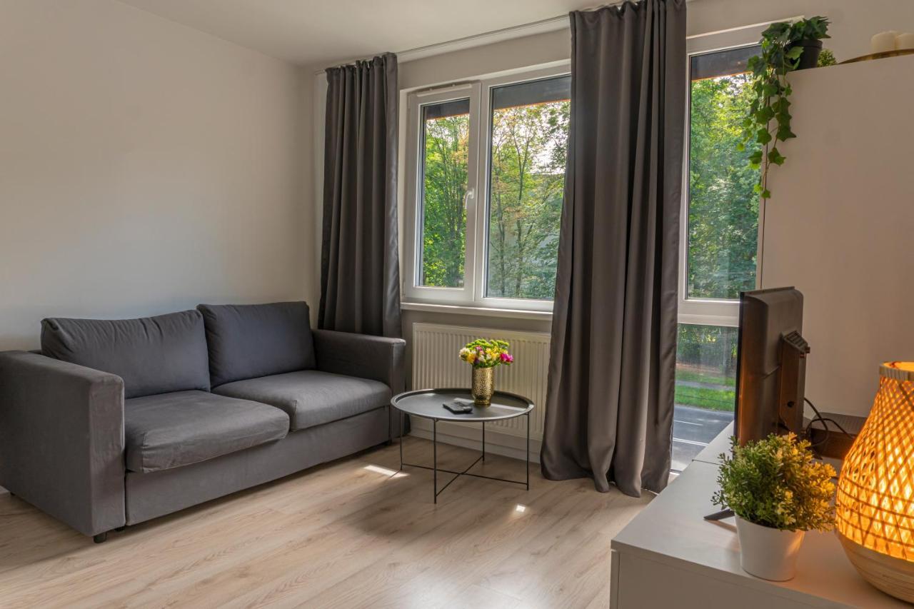 ורשה Batorego 18 - White - 450M Stacja Metra Pola Mokotowskie, 800M Biblioteka Narodowa, 20M Piekny Park Pola Mokotowskie, 800M Do Sgh - Wifi - Smart Tv - Good Apartments מראה חיצוני תמונה